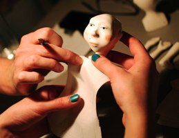 PORCELĀNA LEĻĻU IZSTĀDE