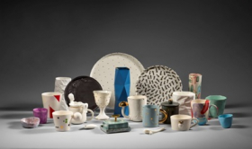 Rīgas Porcelāna muzejā jauna izstāde “Testējot mūsdienas II”.  Kāds ir mūsdienu Latvijas porcelāns?