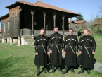 SV. PANTELEIMONA DZIEDINĀTĀJA BAZNĪCAS DZIEDOŅI (TBILISI/GRUZIJA)