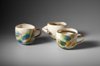 Rīgas Porcelāna muzejs aicina uz Tatjanas Krivenkovas un Jekaterinas Sazonovas izstādi “Pūkas un spalvas”