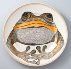 Antoņinas Paškēvičas personālizstāde “Flora un fauna” Rīgas Porcelāna muzeja skatlogos