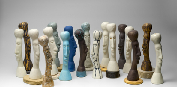 “Forma un laiks” – mākslinieces Mairas Karstās retrospektīva personālizstāde